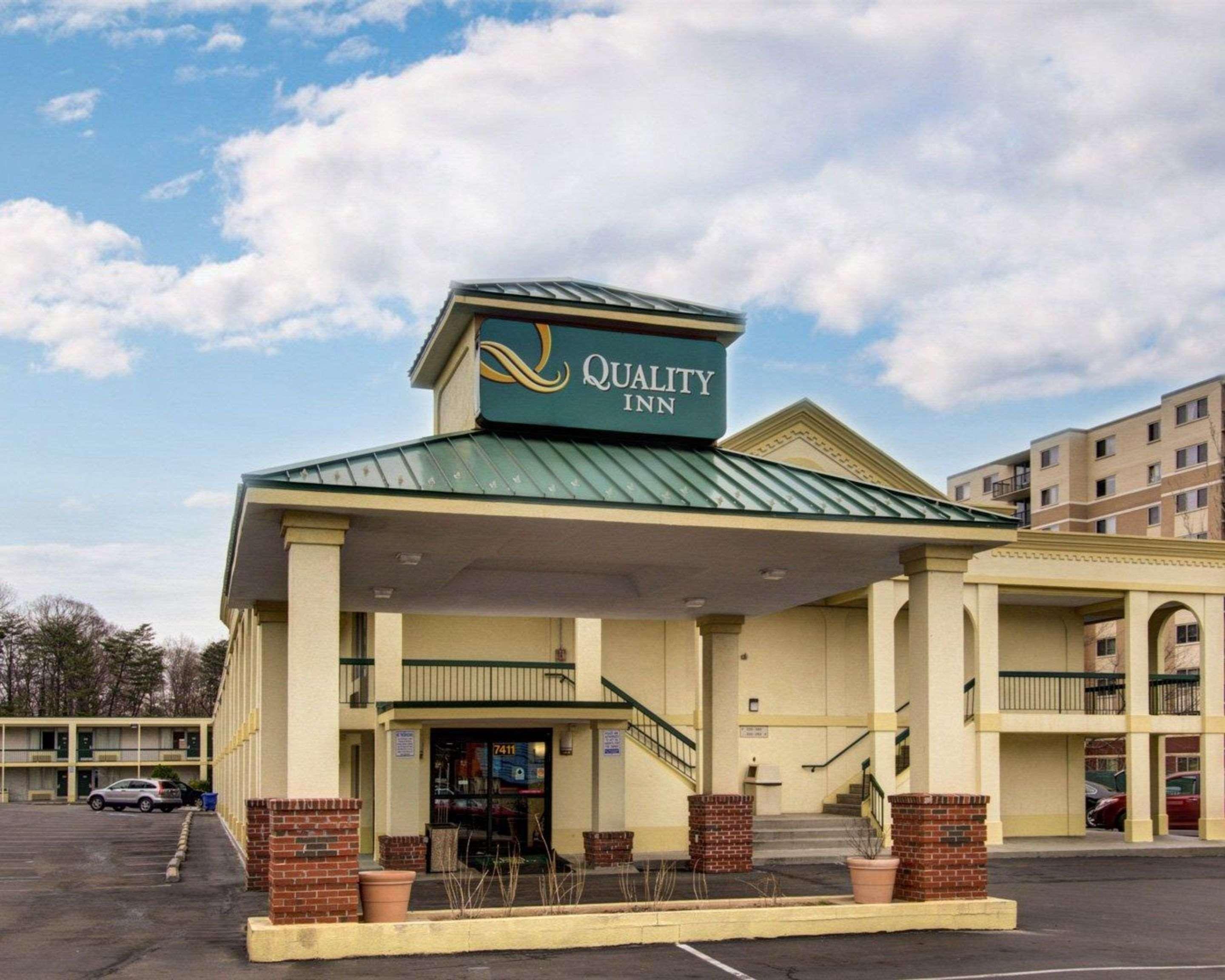 Quality Inn Takoma Park Bagian luar foto
